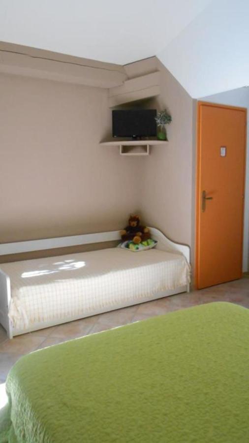Louminai Bed & Breakfast Donzère Dış mekan fotoğraf