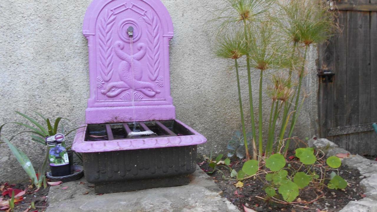 Louminai Bed & Breakfast Donzère Dış mekan fotoğraf