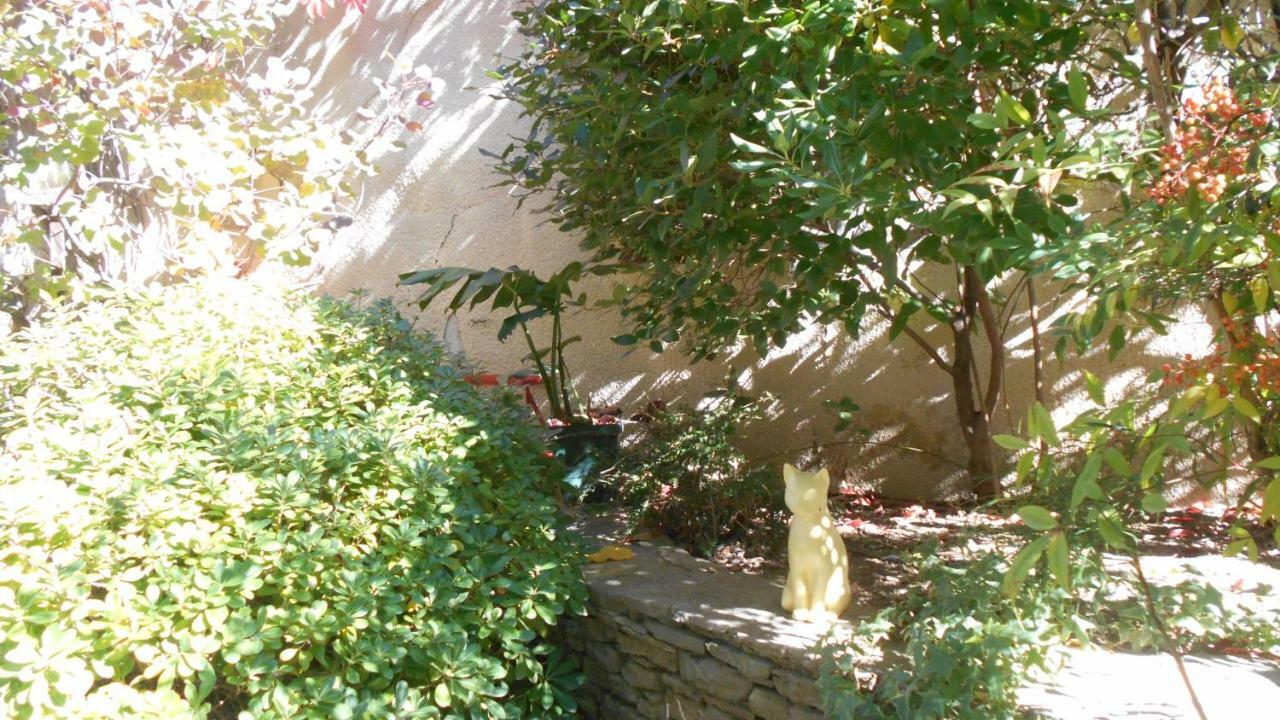 Louminai Bed & Breakfast Donzère Dış mekan fotoğraf